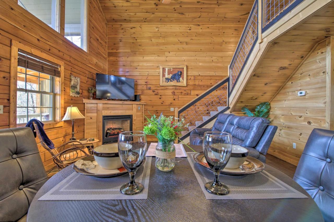 Gatlinburg Cabin With Pool Table And Hot Tub! Zewnętrze zdjęcie
