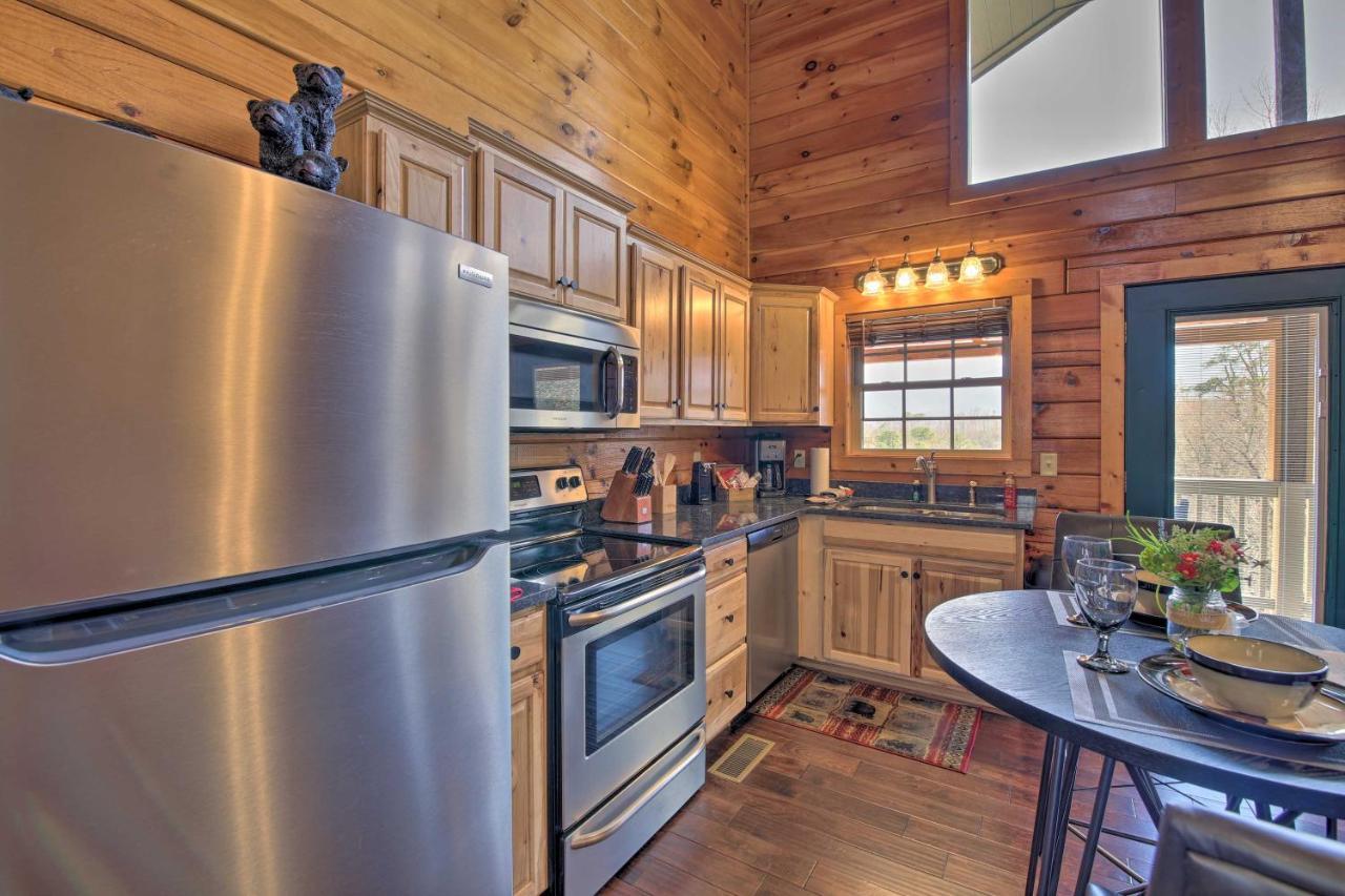 Gatlinburg Cabin With Pool Table And Hot Tub! Zewnętrze zdjęcie